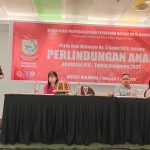 Anggota DPRD Kota Makassar, Mesakh Raymond Rantepadang menggelar Sosialisasi angkatan 13, Peraturan Daerah (Perda) Nomor 5 Tahun 2018 tentang Perlindungan Anak, di Hotel Maxone, Jl Taman Makam Pahlawan, Minggu (07/07/2024).