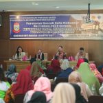 sosialisasi Angkatan 8, Perda Nomor 7 Tahun 2021 tentang Ketertiban Umum, Ketentraman, dan Perlindungan Masyarakat. Acara ini berlangsung di Hotel Grand Maleo, Kamis (08/08/2024).